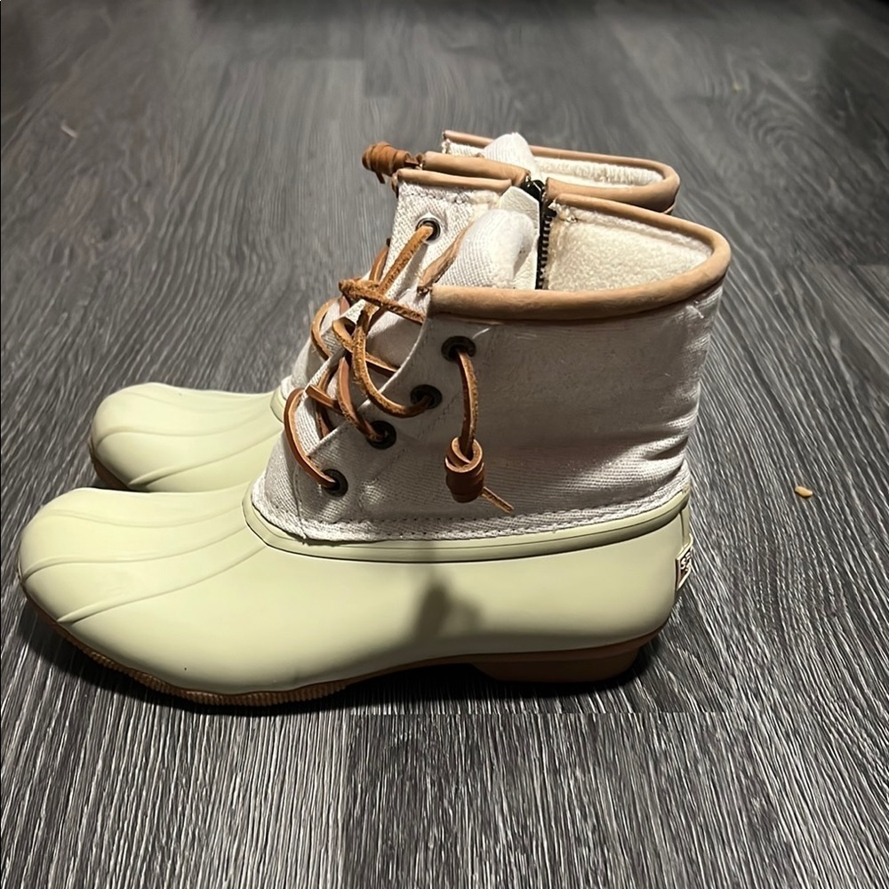 Sperry Cream and Tan Ankle Boots - Picture 2 of 7